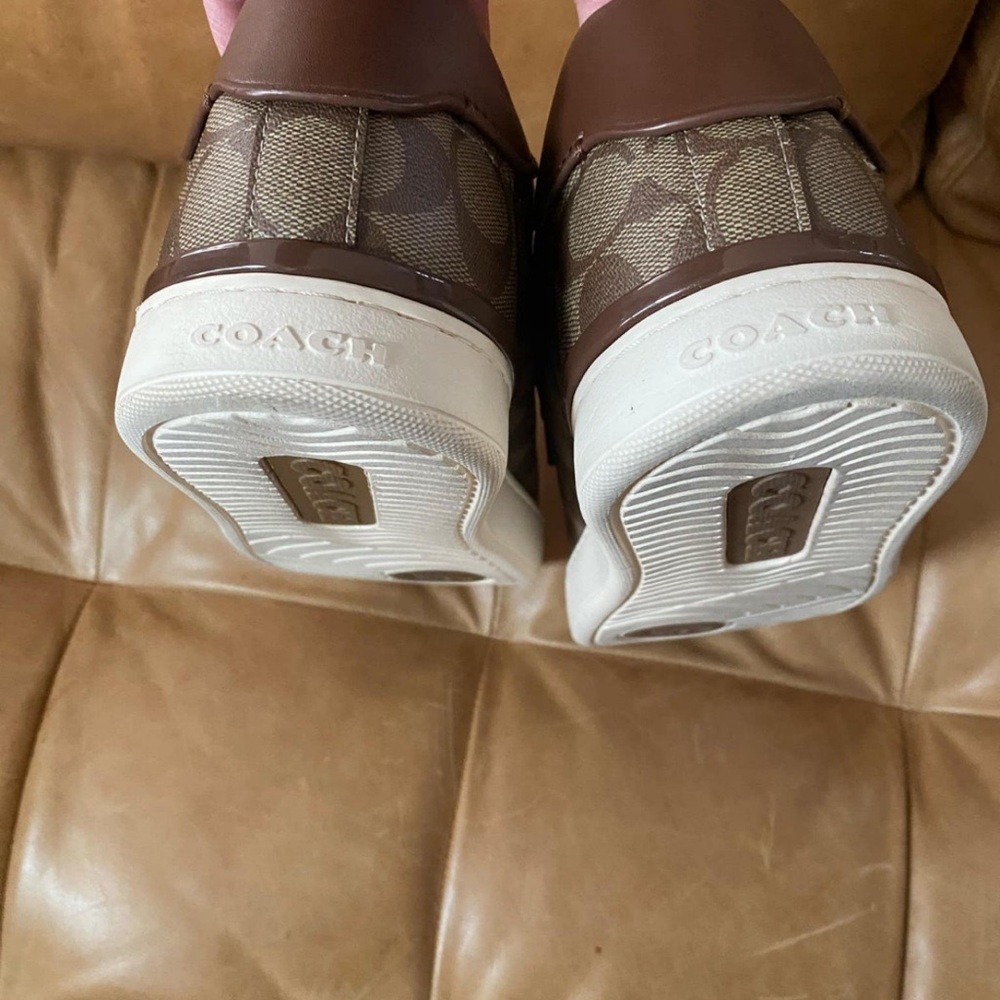 Coach Brown and White Sneakers Sleek Low-Top Design - Picture 4 of 6